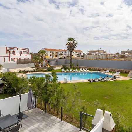 3 Minutes To The Beach, 2 Bedroom Amazing Apt With Balcony, Bbq Grill And Pool Сагреш Экстерьер фото