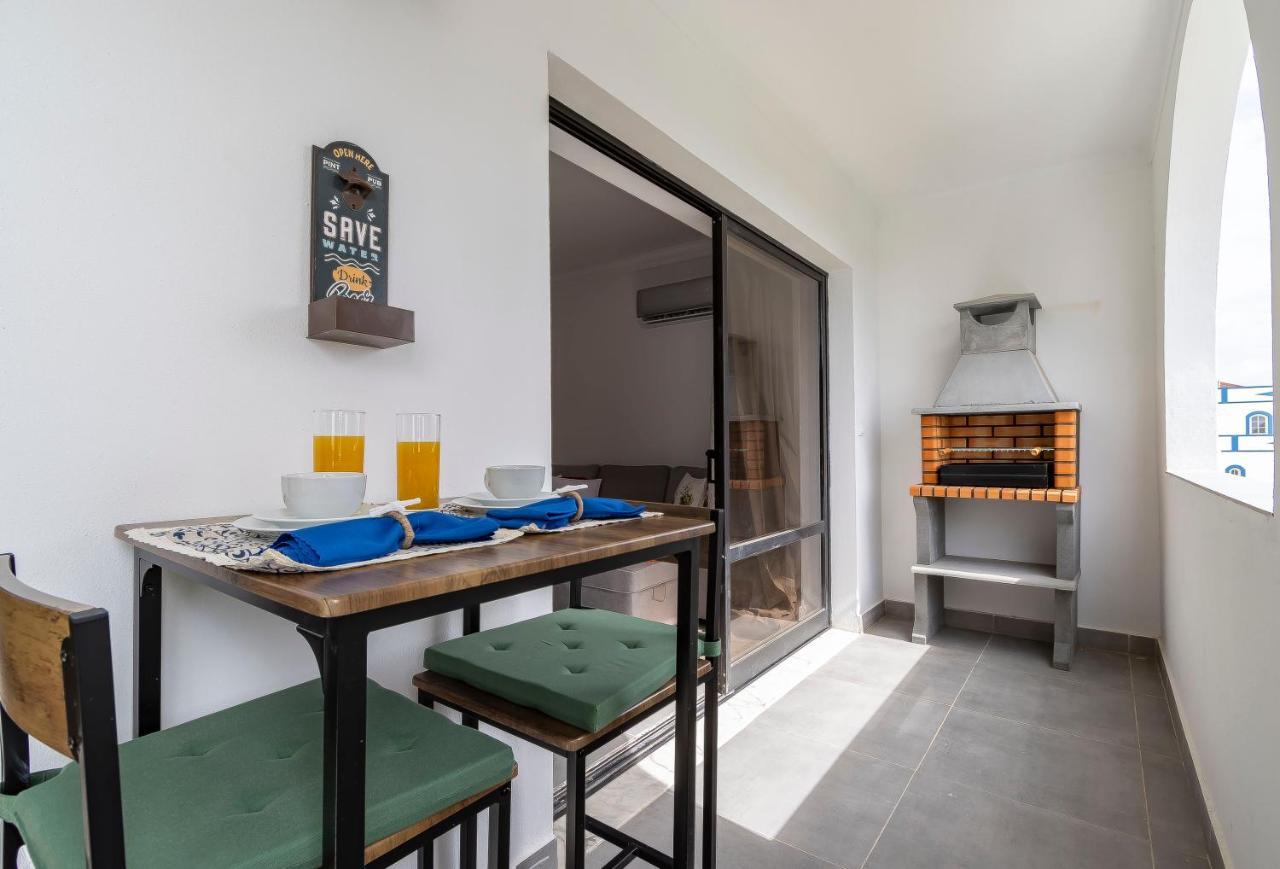 3 Minutes To The Beach, 2 Bedroom Amazing Apt With Balcony, Bbq Grill And Pool Сагреш Экстерьер фото